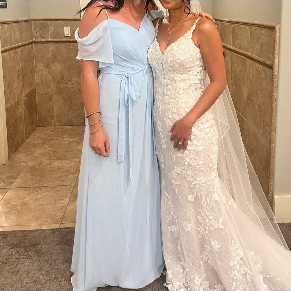 Long ice blue bridesmaid dress - worn once